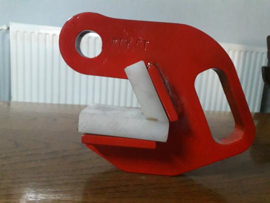 Kuka z apodizanje cevi